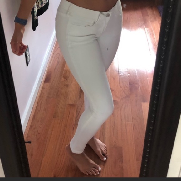 Hollister Denim - LAST CHANCE⭐️HOLLISTER White Skinny Low Rise Jeans
